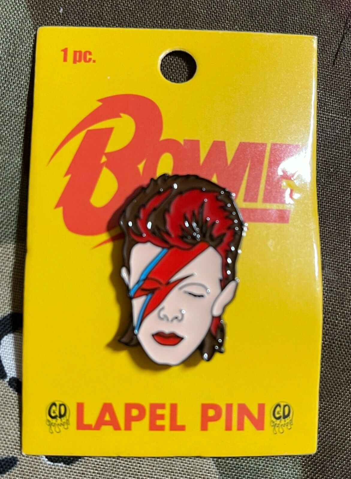 David Bowie Aladdin Sane Ziggy Stardust Enamel Lapel Pin B007PC