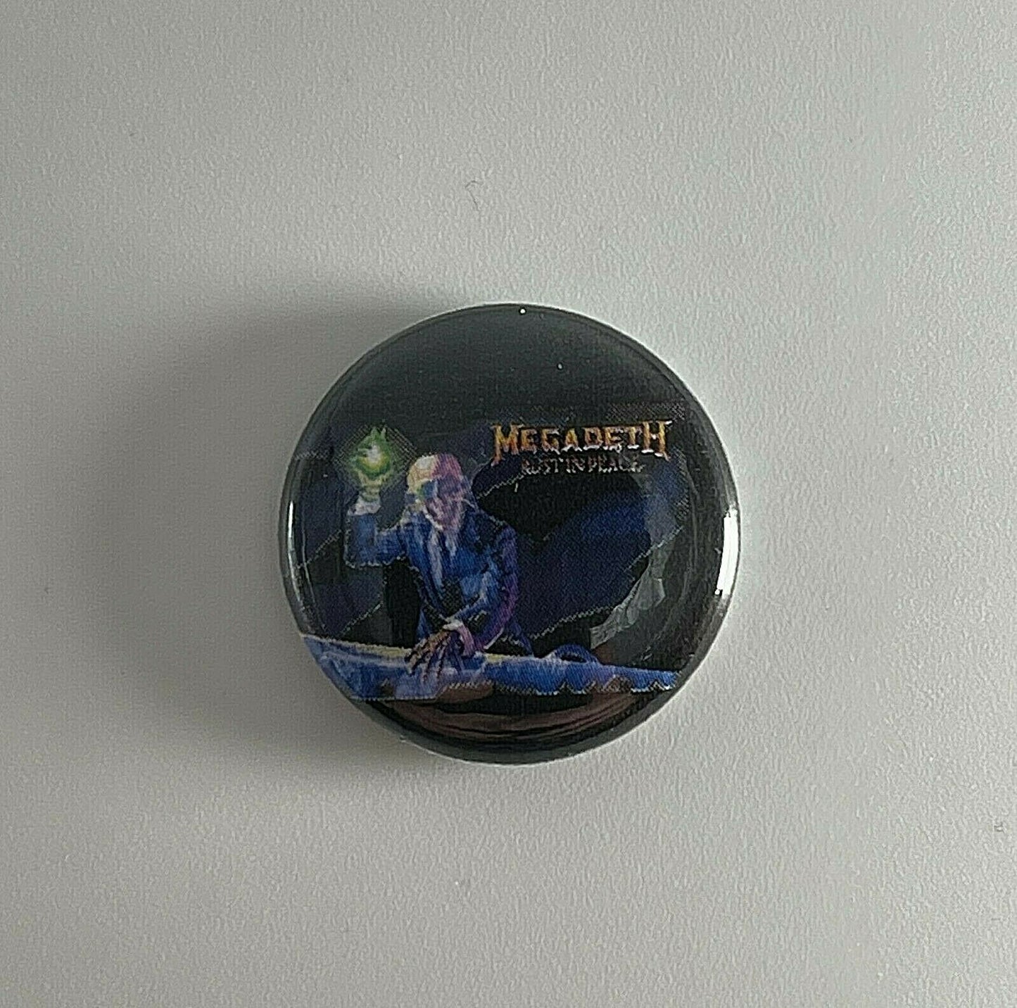 Megadeth Official Rust In Peace 1” Button M015B Pin Badge