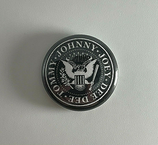 Ramones 1” Button R016B Pin Badge